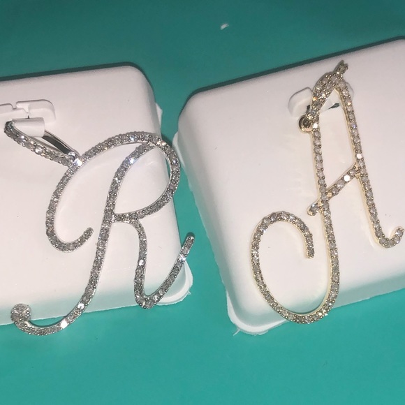 10k REAL GOLD NOT PLATED Natural Genuine Diamond R initial letter Charm Pendant - Picture 8 of 13